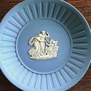 Wedgwood Plate Angels Blue Wall Hangings Jasperware English Stoneware Greek Dish